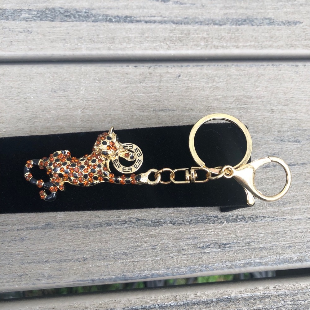 Rhinestone Cheetah Key Chain